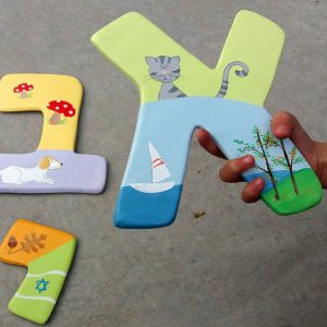 אותיות מעוצבות לחדר ילדים. אותיות לקיר ולדלת.