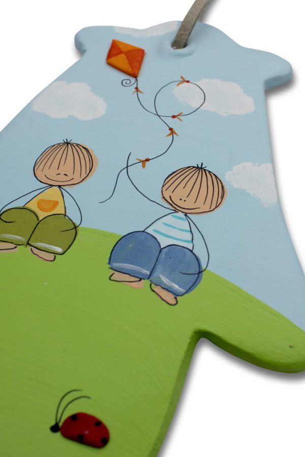 חמסה מעוצבת - ילדים עם עפיפון בשמים
