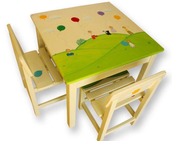 שולחן וכסאות לילדים - מעשה ב 5 בלונים